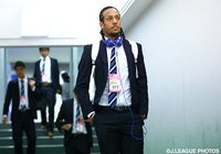 準決勝で決勝ゴールを決めたウェリントン（福岡）が会場入り【Ｊ１昇格プレーオフ 決勝 福岡vsＣ大阪】（2/25）