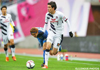 この試合最初のシュートを放ったパブロ（Ｃ大阪）【Ｊ１昇格プレーオフ 決勝 福岡vsＣ大阪】（8/25）