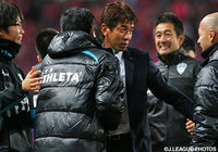 監督就任初年度でＪ１昇格を果たした井原　正巳監督（福岡）【Ｊ１昇格プレーオフ 決勝 福岡vsＣ大阪】（22/25）