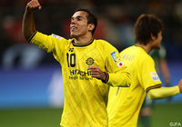 先制ゴールを決めガッツポーズするレアンドロ・ドミンゲス （準々決勝 モンテレイ戦）【クラブＷ杯 2011年大会 柏】