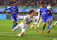 右CKからのボールを頭で流して先制点をアシストした佐々木　翔（広島）【クラブＷ杯 準々決勝 マゼンベvs広島】（6/12）