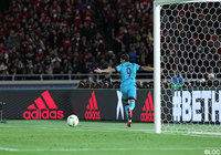 ゴールを決めて歓喜するスアレス【クラブＷ杯 準決勝 バルセロナvs広州恒大】