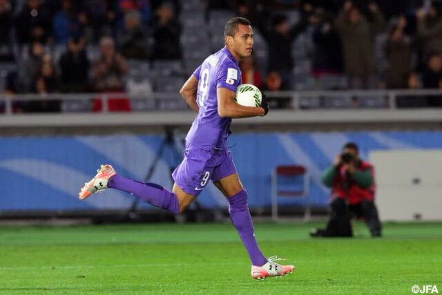 ドウグラスがCKを頭で合わせて同点に追い付いた広島【クラブＷ杯 3位決定戦 広島vs広州恒大】（12/21）