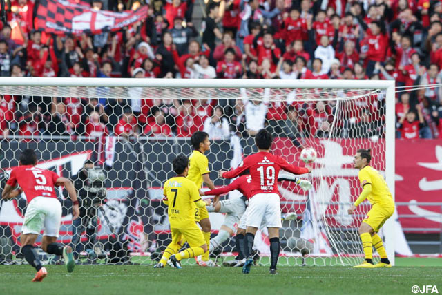 延長後半終盤に李　忠成のゴールで均衡を破った浦和【天皇杯 準決勝 浦和vs柏】（7/10）