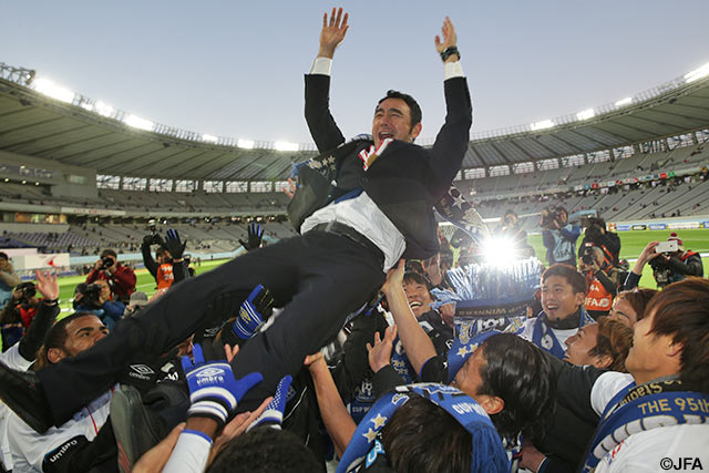 Ｇ大阪を連覇に導いた長谷川　健太監督【天皇杯 決勝 浦和vsＧ大阪】（14/15）