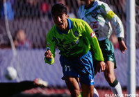 先制点を奪った野口 幸司(平塚)【1995年 平塚vsＶ川崎】