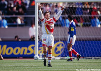 ストイコビッチ(名古屋)は攻撃の要として輝きを放った【1996年 横浜Ｍvs名古屋】