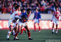 キャプテンとして奮闘した井原 正巳（横浜Ｍ）【1996年 横浜Ｍvs名古屋】