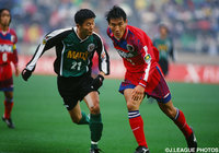 ハードな守備で勝利に貢献した秋田 豊(鹿島)【1997年 鹿島vsＶ川崎】