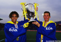 勝利の立役者となったアレックスとバロン【2001年 鹿島vs清水】