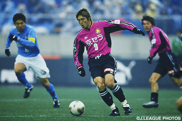 エース黒部(京都)にボールを集めるも得点には至らず【2003年 磐田vs京都】