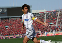 値千金の同点弾を決めた佐藤 寿人(広島)【2008年 鹿島vs広島】