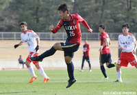 先制点の奪取に加え追加点をアシストした勝利の立役者、遠藤（鹿島）【ＪＳＮＹＣ２０１６ 熊本vs鹿島】（4/9）