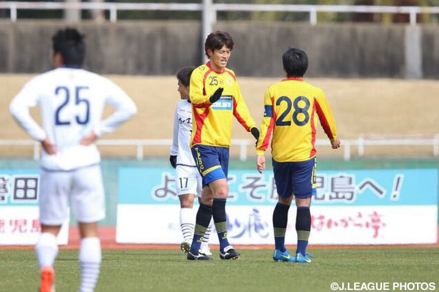 小松（#25）がパワフルなシュートを決め、先制した北九州【ＪＳＮＹＣ２０１６ 鹿児島vs北九州】（3/9）