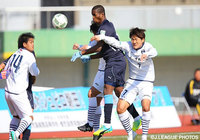 CKを頭で合わせて先制点を奪ったアダイウトン（磐田）【ＪＳＮＹＣ２０１６ 鹿児島vs磐田】（3/9）