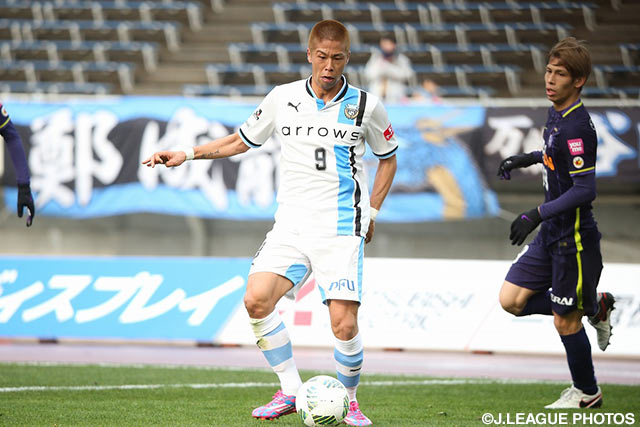 72分にピッチに立った新戦力の森本 貴幸（川崎Ｆ）【明治安田Ｊ１ 1st 第1節 広島vs川崎Ｆ】