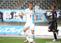 72分にピッチに立った新戦力の森本 貴幸（川崎Ｆ）【明治安田Ｊ１ 1st 第1節 広島vs川崎Ｆ】