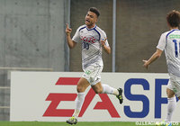 角度のないところから先制ゴールを決めたクリスティアーノ （甲府）【明治安田Ｊ１ 1st 第1節 神戸vs甲府】