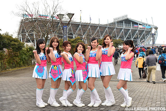 サガンティーナが今年もベアスタを盛り上げます！【明治安田Ｊ１ 1st 第1節 鳥栖vs福岡】