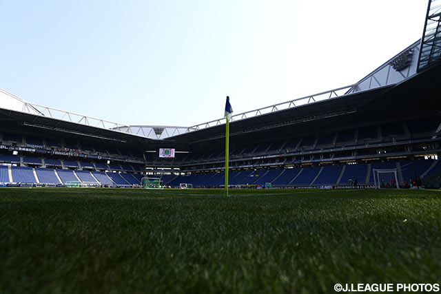 まるでイングランドのような雰囲気が漂う市立吹田サッカースタジアム【明治安田Ｊ１ 1st 第1節 Ｇ大阪vs鹿島】