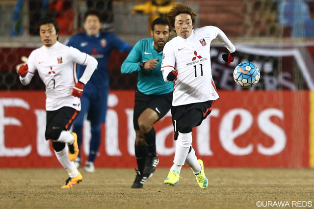 果敢に攻め上がる石原 直樹（浦和）【ＡＣＬ GS MD2 浦項vs浦和】