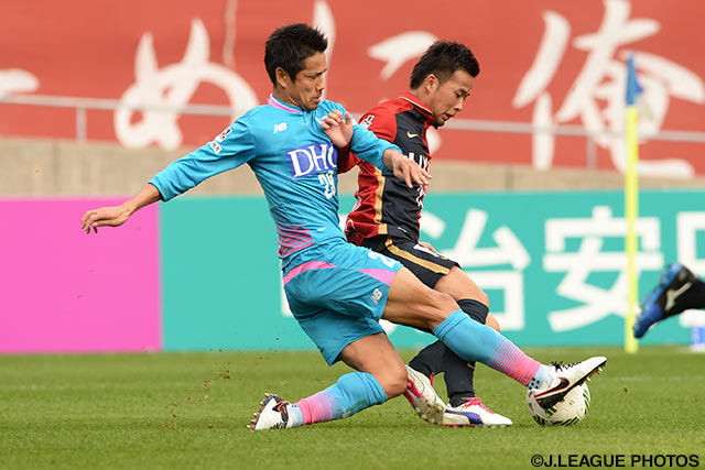 中村 充孝（鹿島）の決定機をブロックした谷口 博之（鳥栖）【明治安田Ｊ１ 1st 第2節 鹿島vs鳥栖】