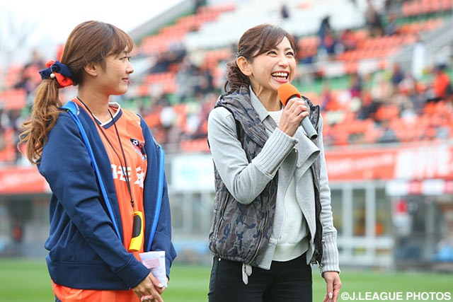 大宮のサポーターのお出迎えに