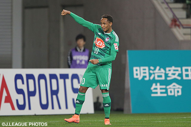 2ゴールを決め、2試合連続得点を挙げたラファエル シルバ（新潟）【明治安田Ｊ１ 1st 第2節 神戸vs新潟】