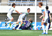 同点に追い付かれたわずか4分後、勝越し点を決めた藤田 祥史（湘南）【明治安田Ｊ１ 1st 第3節 広島vs湘南】