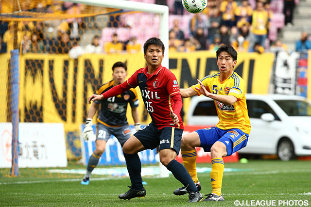 バー直撃の惜しいシュートを放った遠藤 康（鹿島）【明治安田Ｊ１ 1st 第3節 仙台vs鹿島】