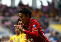 執拗なマークの中でも存在感を見せた金崎 夢生（鹿島）【明治安田Ｊ１ 1st 第3節 仙台vs鹿島】