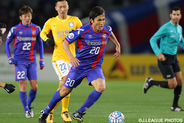 前線で体を張った前田 遼一（FC東京）【ＡＣＬ GS MD3 FC東京vs江蘇蘇寧】