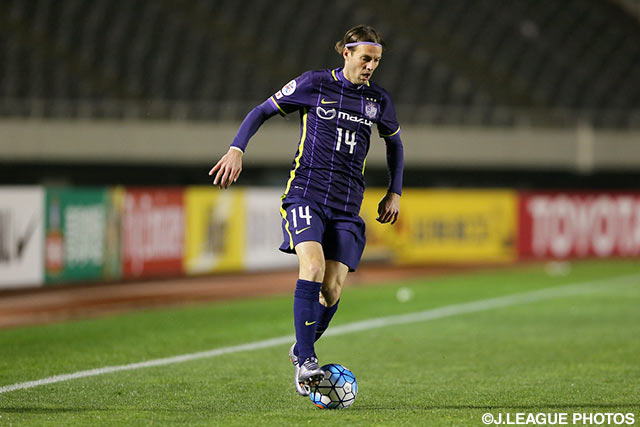 79分に交代出場でピッチ立ったミキッチ（広島）【ＡＣＬ GS MD3 広島vsブリーラム】