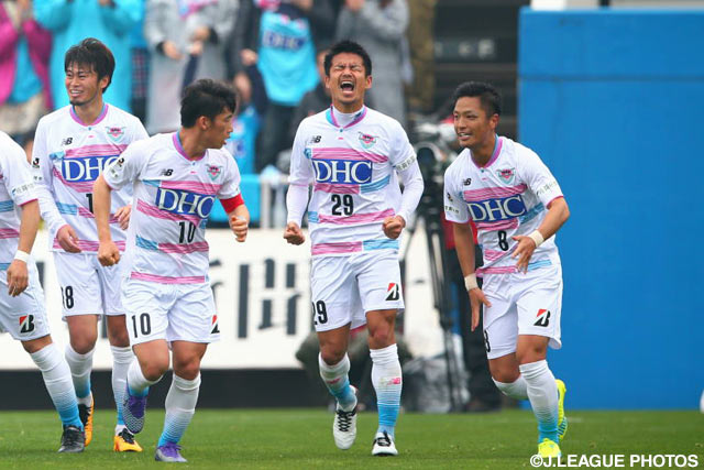 ゴール前のこぼれ球を押し込み、同点とした谷口 博之（鳥栖）【明治安田Ｊ１ 1st 第4節 横浜FMvs鳥栖】