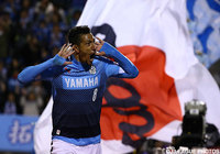 この日2点目を挙げて雄叫びを上げるジェイ（磐田）【明治安田Ｊ１ 1st 第4節 磐田vs福岡】