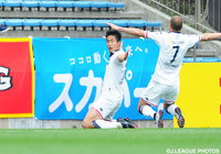 こぼれ球を押し込み、リードを広げた都倉 賢（札幌）【明治安田Ｊ２ 第4節 清水vs札幌】