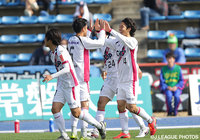 リードを広げる今季3点目のゴールを決めた押谷 祐樹（岡山） 【明治安田Ｊ２ 第4節 水戸vs岡山】