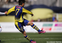 ドリブルから左足で豪快に先制ゴールを決めた常盤 聡（群馬）【明治安田Ｊ２ 第4節 群馬vs讃岐】