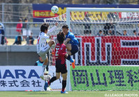 ゴールを死守し、今季初の無失点に抑えた中林 洋次（岡山）【明治安田Ｊ２ 第5節 岡山vs北九州】