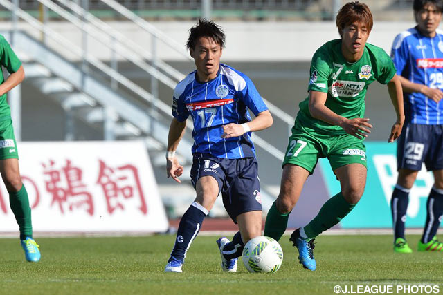 1点を追う75分に投入され、ゴールを狙った湯澤 洋介（水戸）【明治安田Ｊ２ 第5節 岐阜vs水戸】