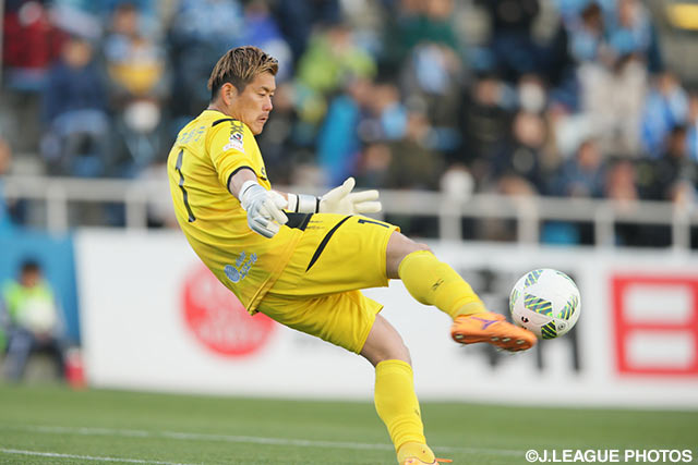 好セーブの数々でゴールを守り抜いた児玉 剛（愛媛）【明治安田Ｊ２ 第5節 横浜FCvs愛媛】