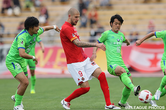 頼みのシモビッチも封じられシュート2本に終わった名古屋【ＹＮＣ GS 第2節 名古屋vs湘南】