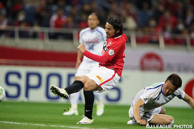 3試合連続得点で試合の均衡を破った興梠 慎三（浦和）【明治安田Ｊ１ 1st 第5節 浦和vs甲府】