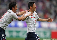 野田のシュートが足に当たり、ラッキーな先制ゴールを決めた竹内 彬（名古屋）【明治安田Ｊ１ 1st 第5節 FC東京vs名古屋】