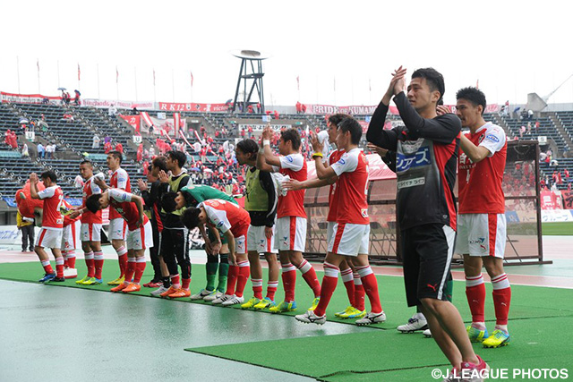 ホームで敗れた熊本、悔しい首位陥落【明治安田Ｊ２ 第6節 熊本vs清水】