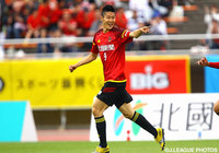 失点からわずか2分後に同点ヘッドを突き刺した安 柄俊（金沢）【明治安田Ｊ２ 第6節 金沢vs横浜FC】