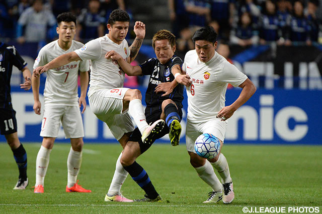 タイトなマークに苦しめられた手口 陽介（Ｇ大阪）【ＡＣＬ GS MD4 Ｇ大阪vs上海上港】