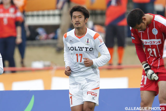 ヘディングで決勝ゴールを決めた阪野 豊史（愛媛）【明治安田Ｊ２ 第7節 水戸vs愛媛】