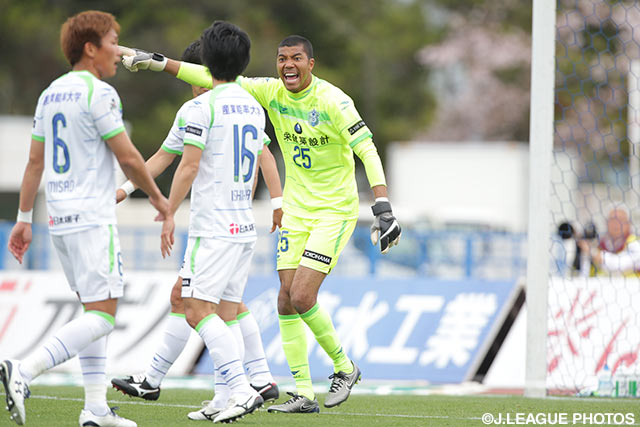 リーグ戦初先発となったタンドウ ベラピ（湘南）【明治安田Ｊ１ 1st 第6節 甲府vs湘南】