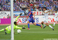 試合終了間際に劇的な2得点を決めたクリスティアーノ（甲府）【明治安田Ｊ１ 1st 第6節 甲府vs湘南】